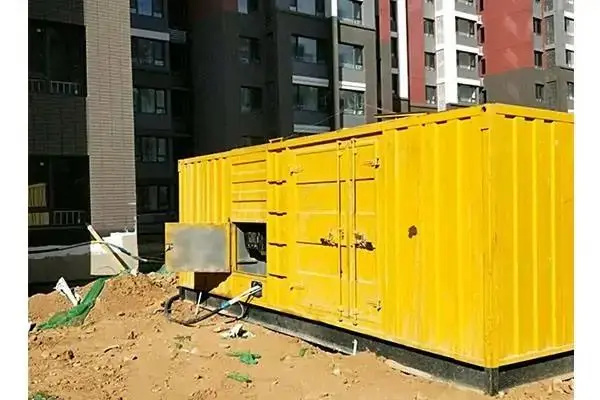 陵水发电机租赁中燃油压力过低会对发动机的哪些部件造成损坏？
